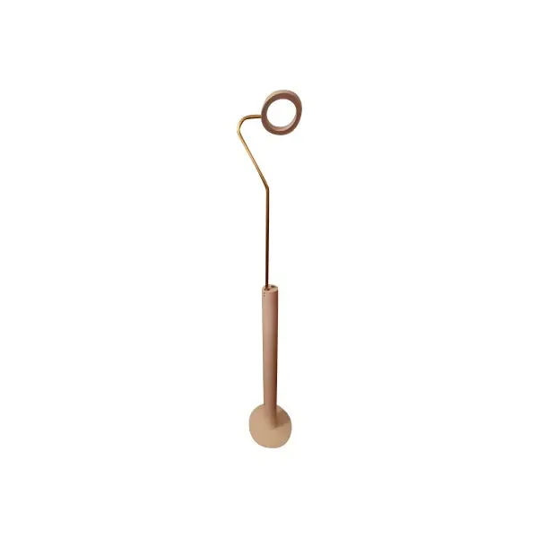 Scandinavian Meta floor lamp in brass (white), Zava 