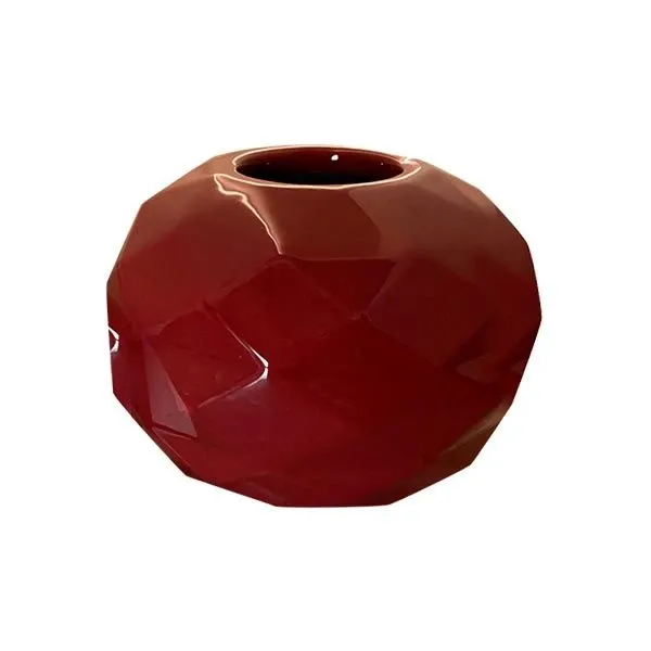 Cut vase in burgundy ceramic, Bosa image