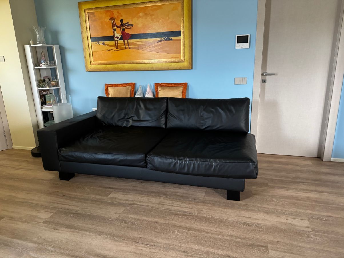 Sofá modular y componible de cuero (negro) Optional8