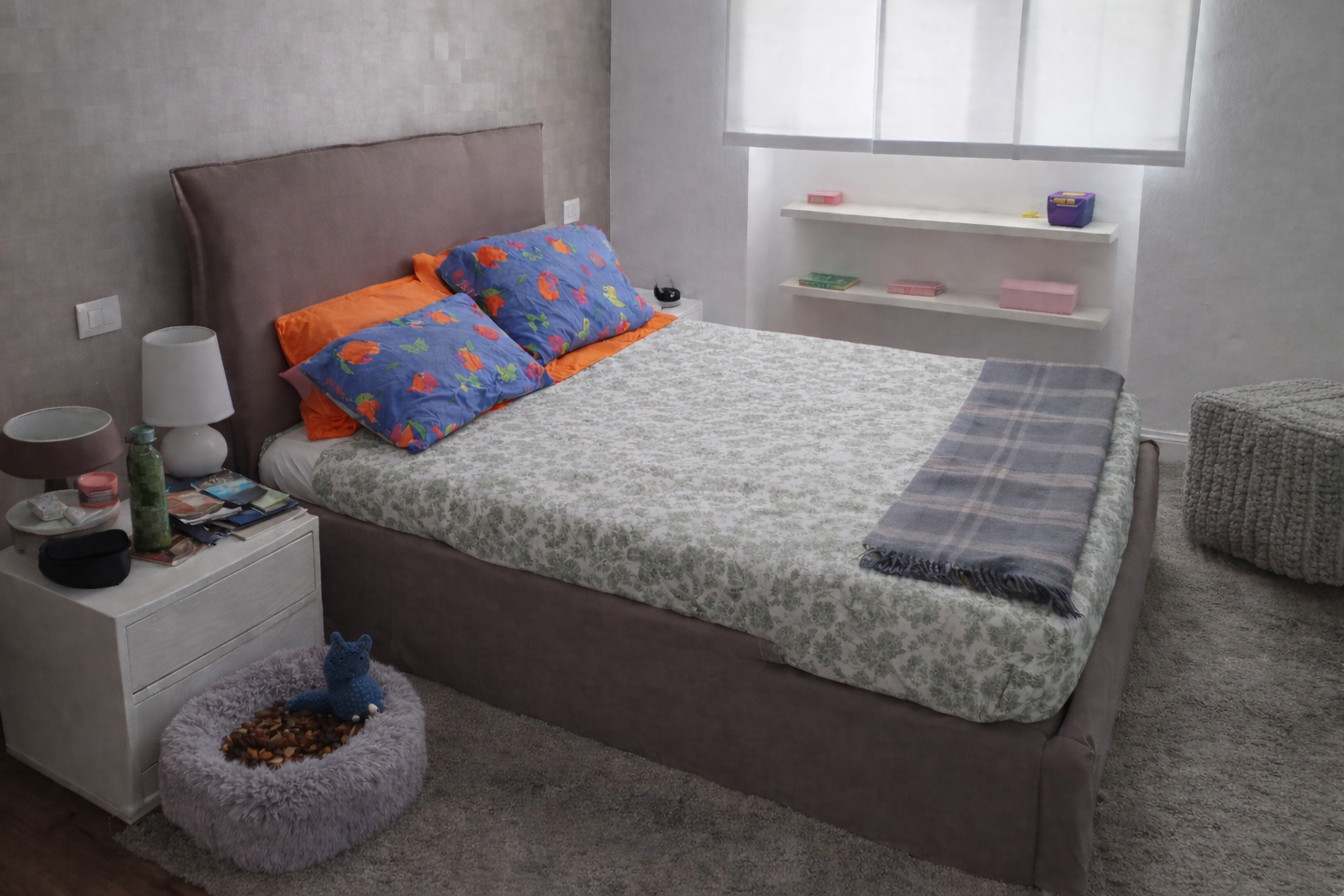 Aura-Teppich Salbeigrün aus Bananenseide 3