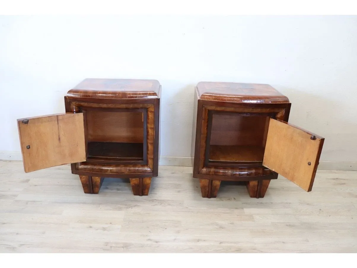 Set of 2 vintage wooden bedside tables 2