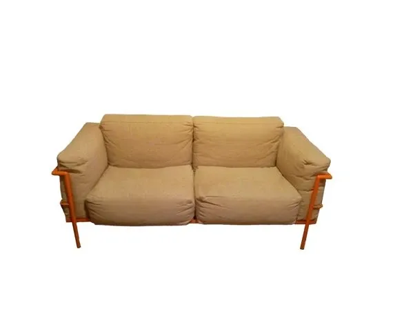 LC3 sofa, Alivar image