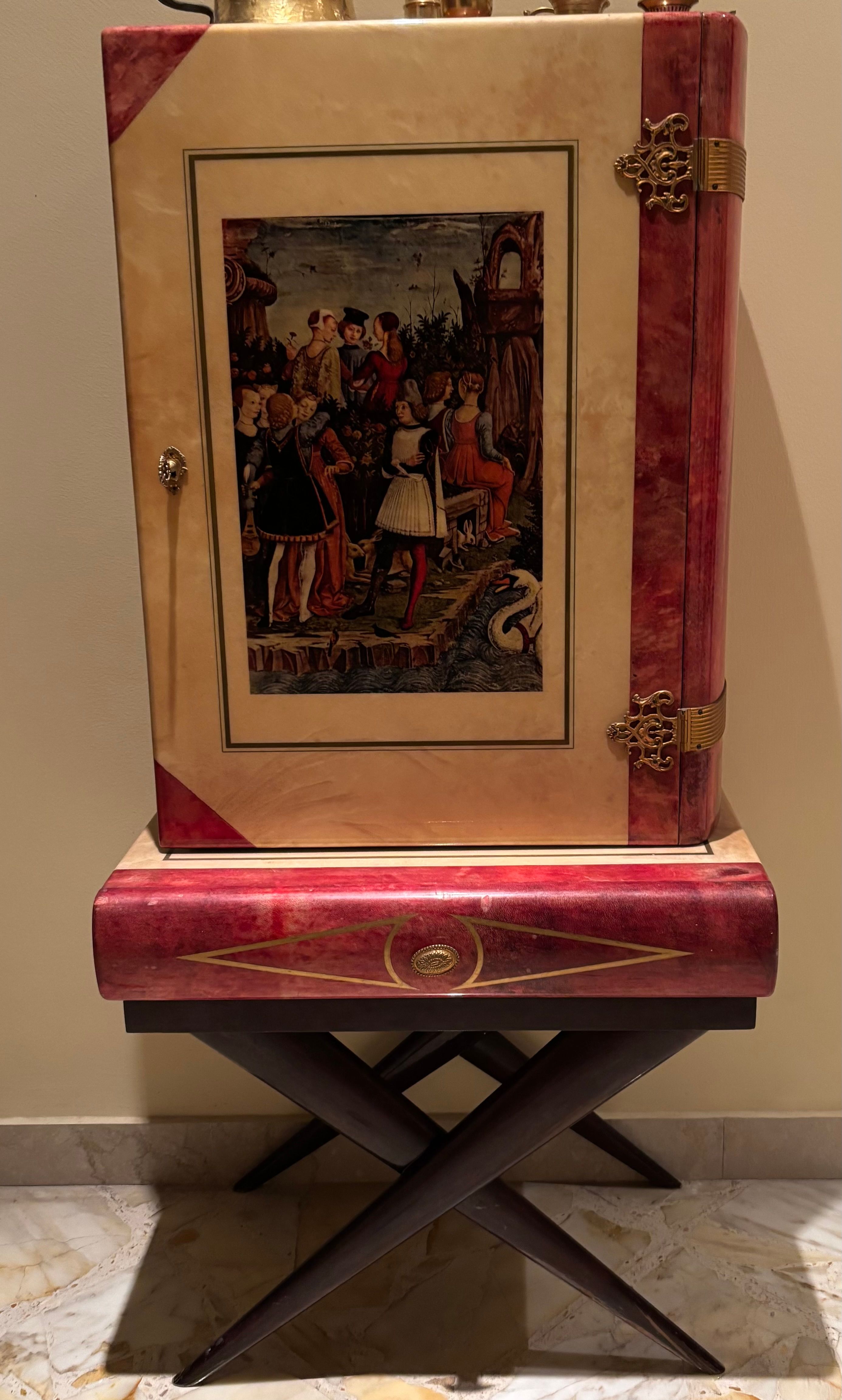 Mobile bar decorato di Aldo Tura (anni '50) Main