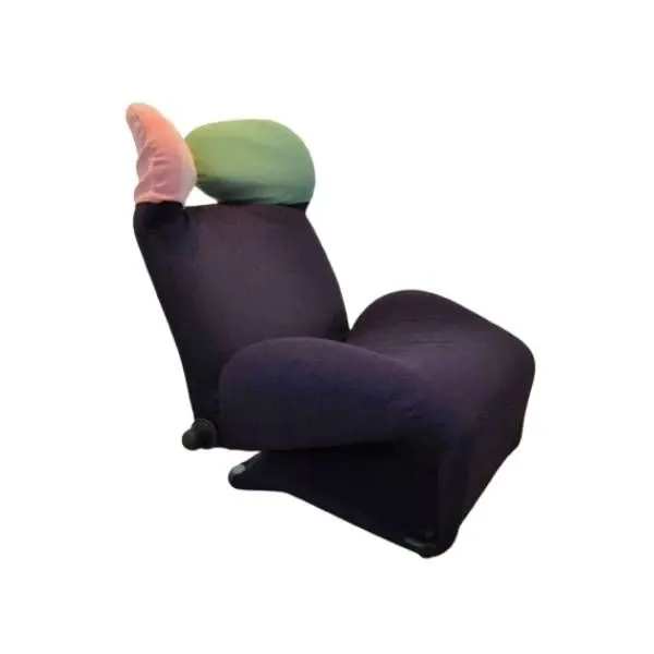 111 Wink armchair by Toshiyuki Kita, Cassina Deesup