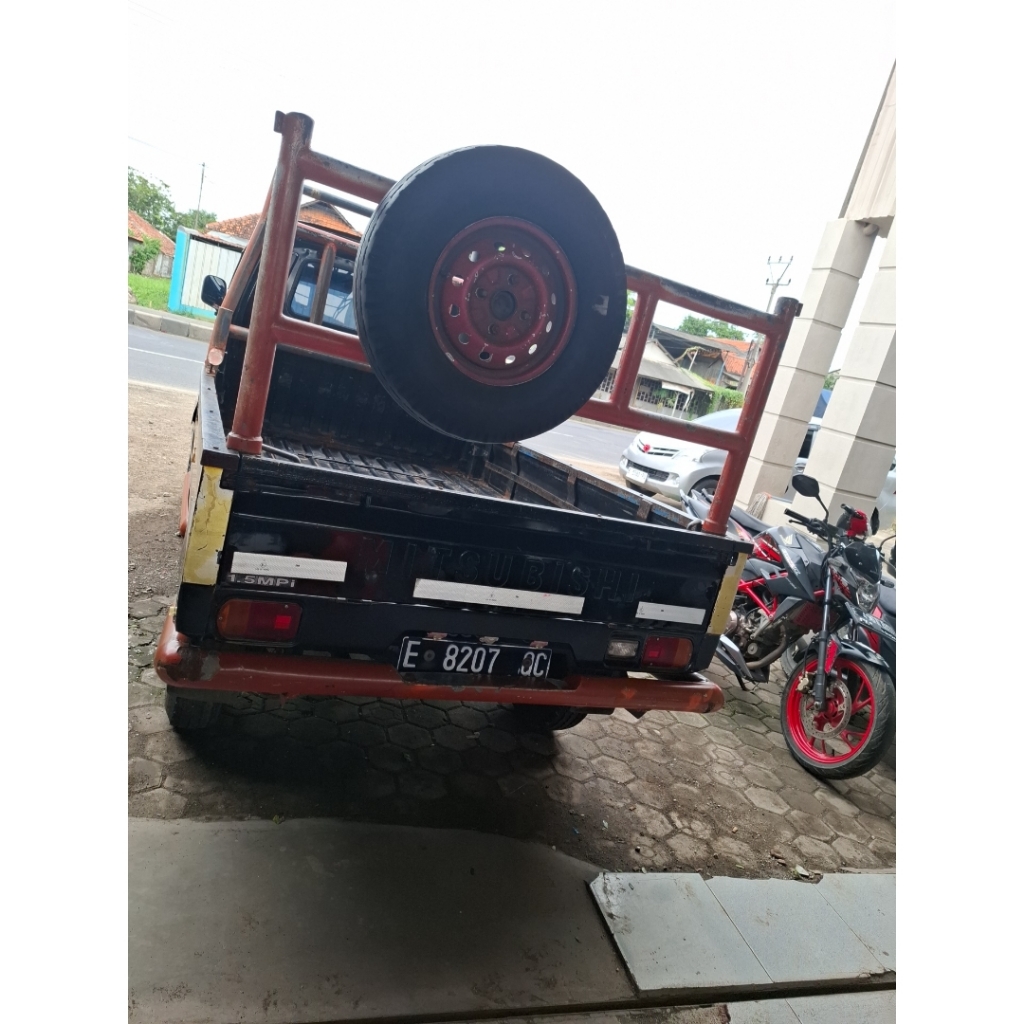 Sisi Belakang