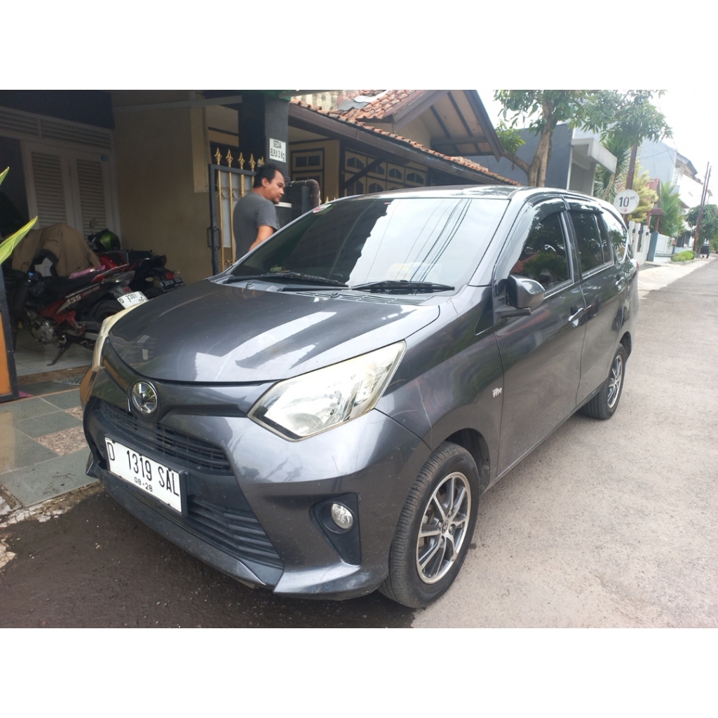 Sisi Depan Serong Kiri