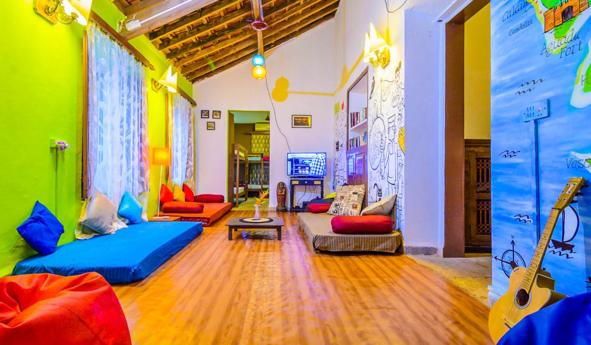 hostel in goa