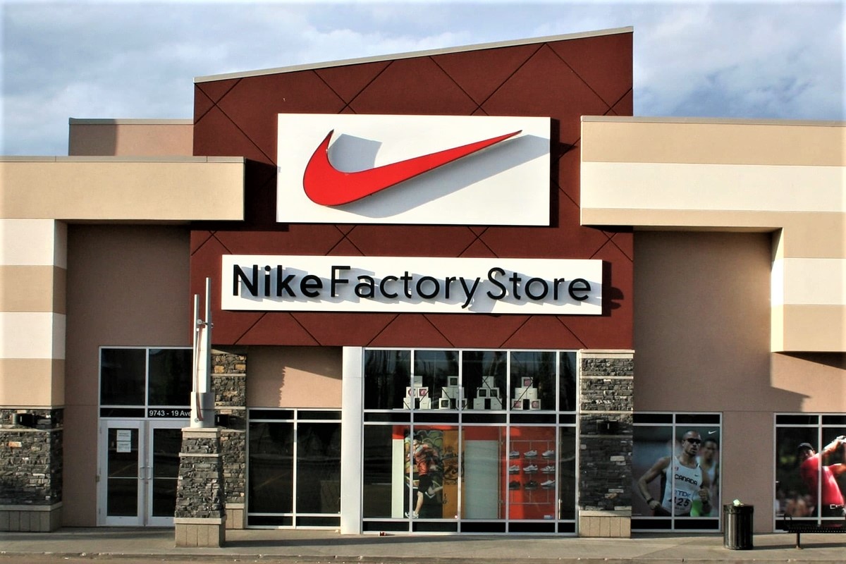 Nike factory outlet