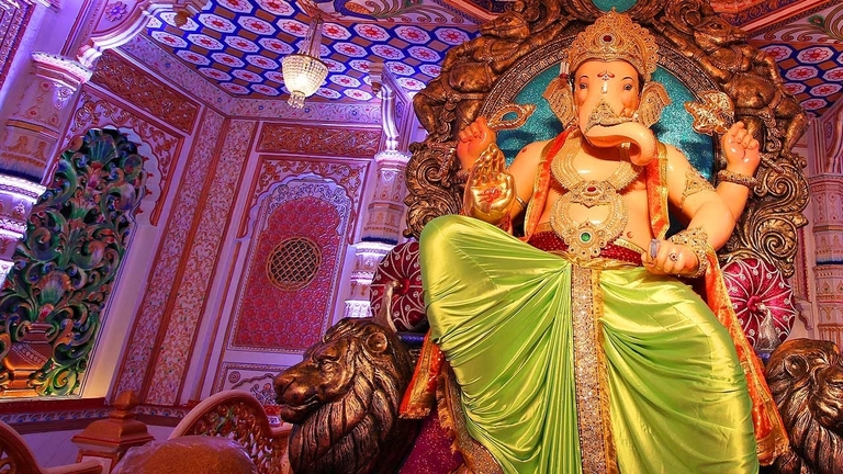 Here Are The Most Popular Ganpati Pandals In Mumbai Which Are Unmissable During Ganesh Chaturthi 4438