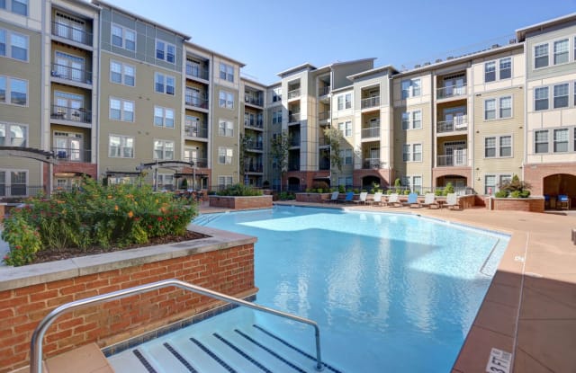 ARIUM Brookhaven Apartments