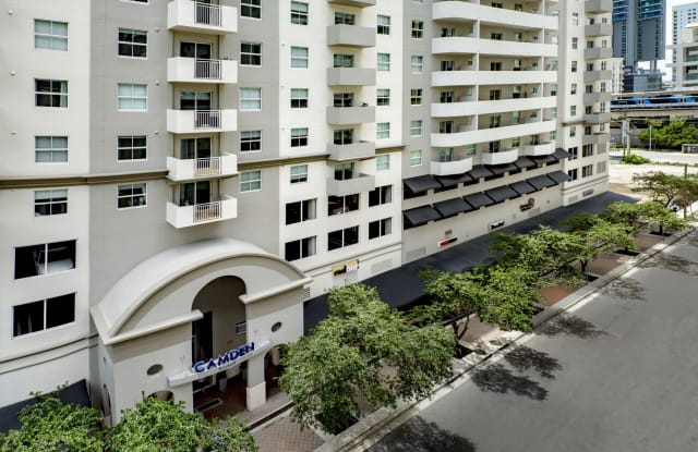 Camden Brickell Apartment Miami