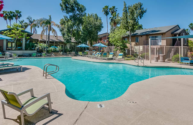 Pointe at the Foothills Apartment Phoenix