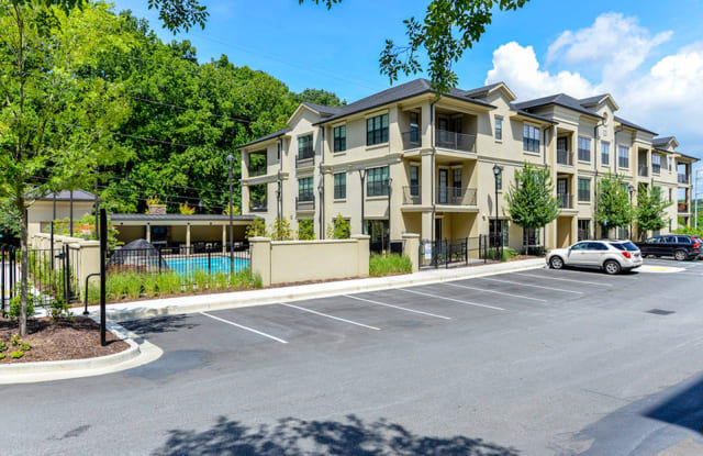 Residences at Chastain Apartment Atlanta