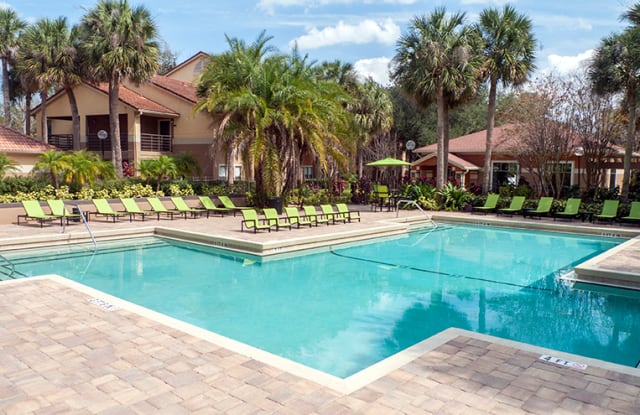 Sabal Palm at Lake Buena Vista Apartment Orlando