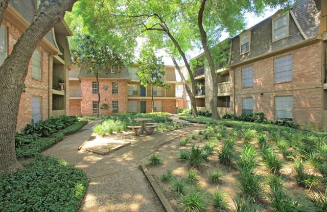 Sterling Point Apartment Houston
