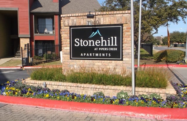 Stonehill at Pipers Creek Apartment San Antonio