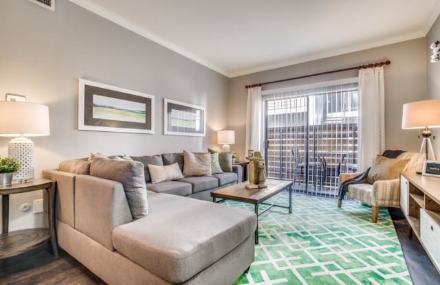 The Quinn at Westchase - North Apartment Houston