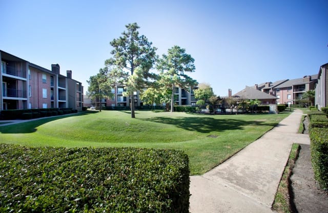 Westmount at Copper Mill Apartment Houston