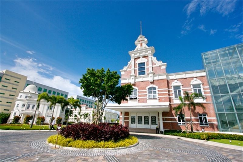 Enderun College Language Center