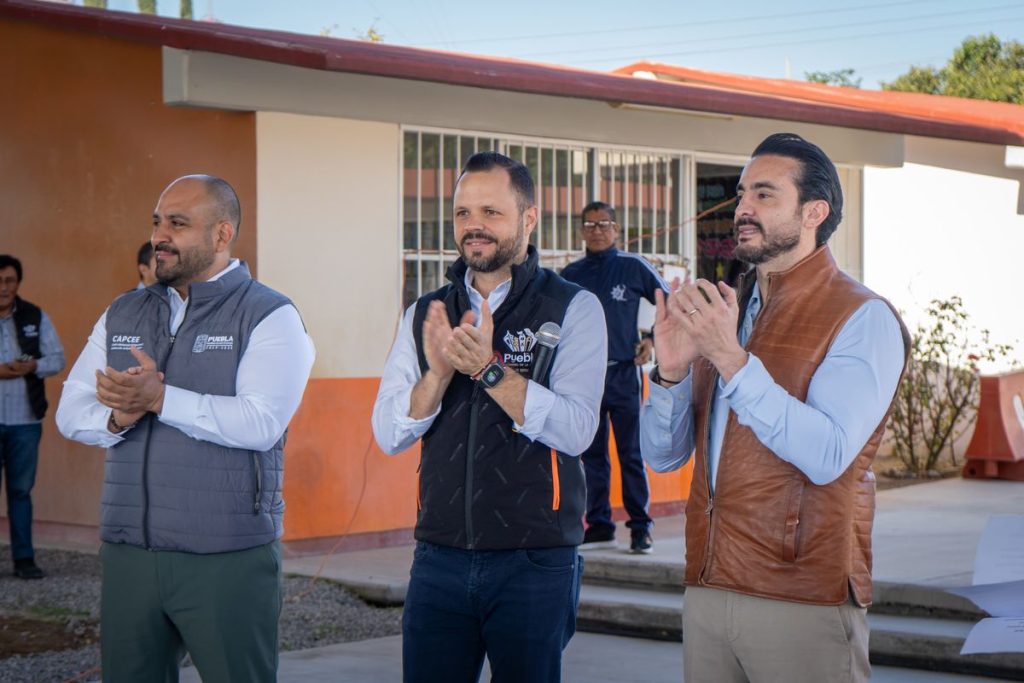 ayto-pue-techado-escolar-colonia-union-antorchista