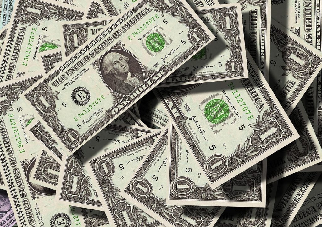 Dolares