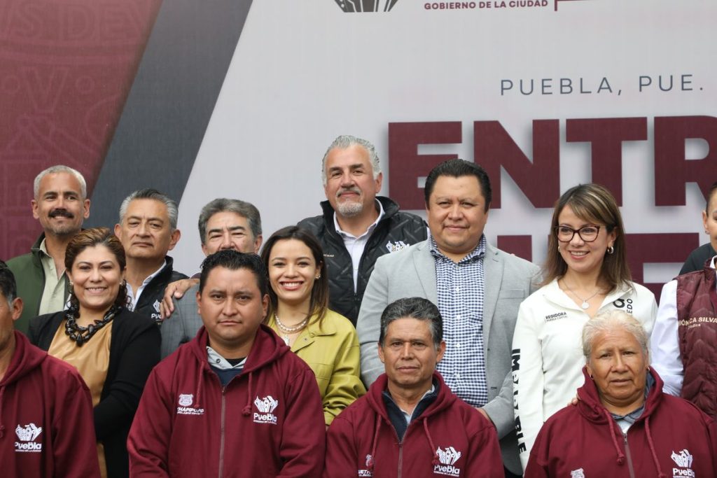 ayto-pue-entrega-uniformes-suethapipopd