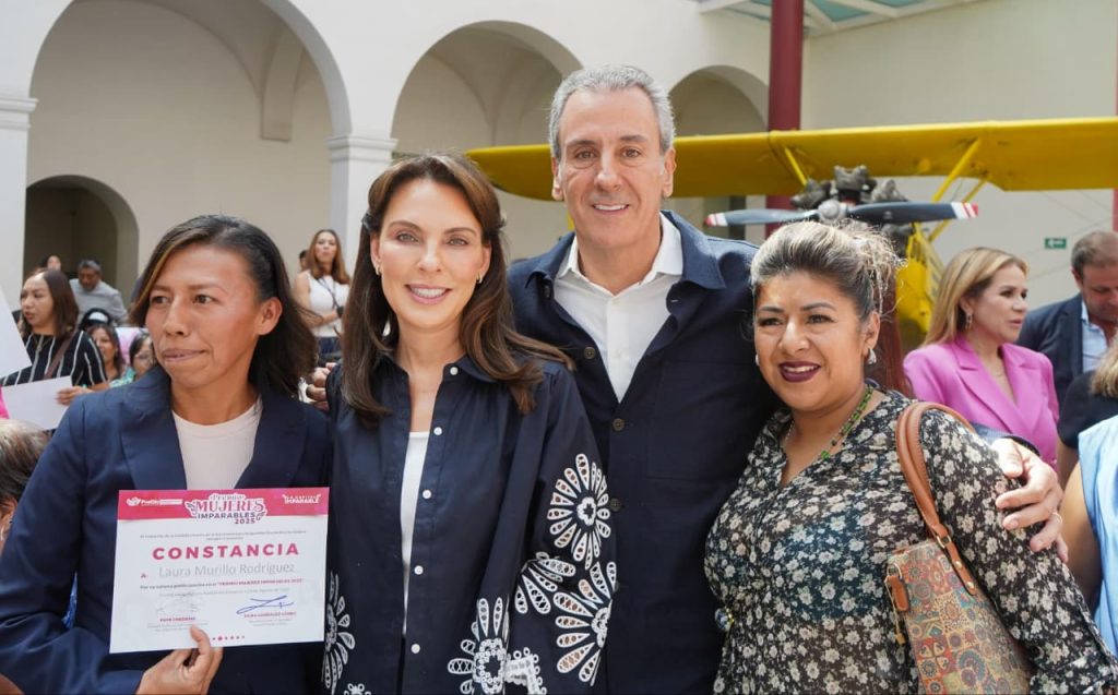 Premio Mujeres Imparables