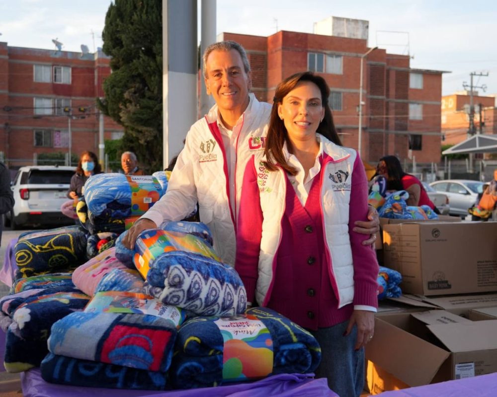 Presidenta honoraria del SMDIF