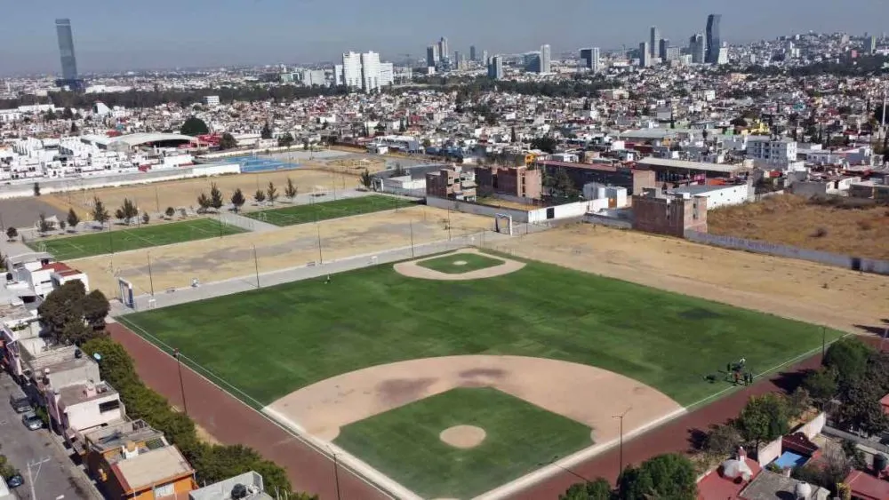 Gobierno municipal de Puebla apuesta por nuevo espacio comunitario en las Canchas del Seminario