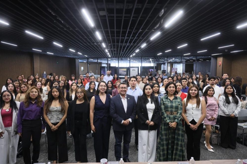 Realizan foro en el Congreso de Puebla para analizar la participación de las mujeres en la transformación de la justicia y la administración pública