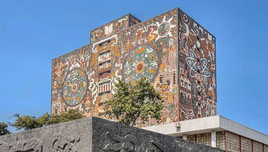 Sheinbaum plantea incrementar espacios en la UNAM ante el creciente interés por la educación superior