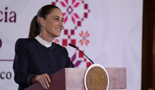 Sheinbaum plantea exigir renuncia a otra nacionalidad a quienes busquen la Presidencia o gubernaturas