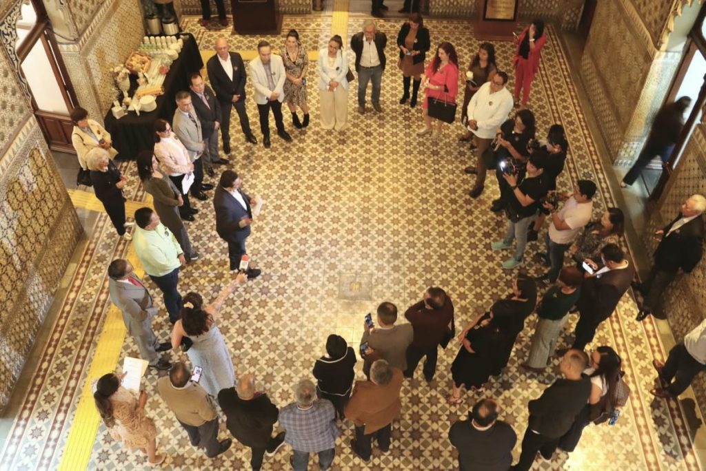 Con recorridos y exposiciones, abre sus puertas al público en general la Antigua Sede del Congreso de Puebla