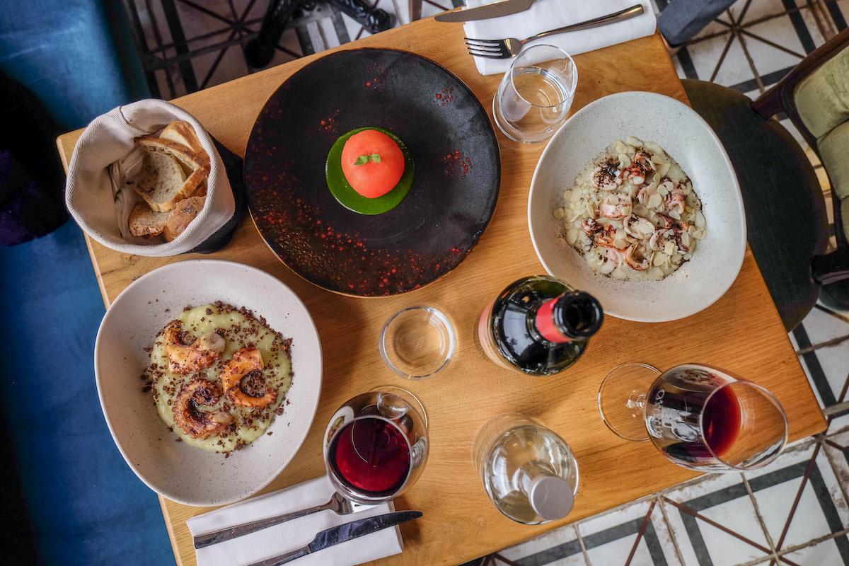 Hostaria Castello — food and dining