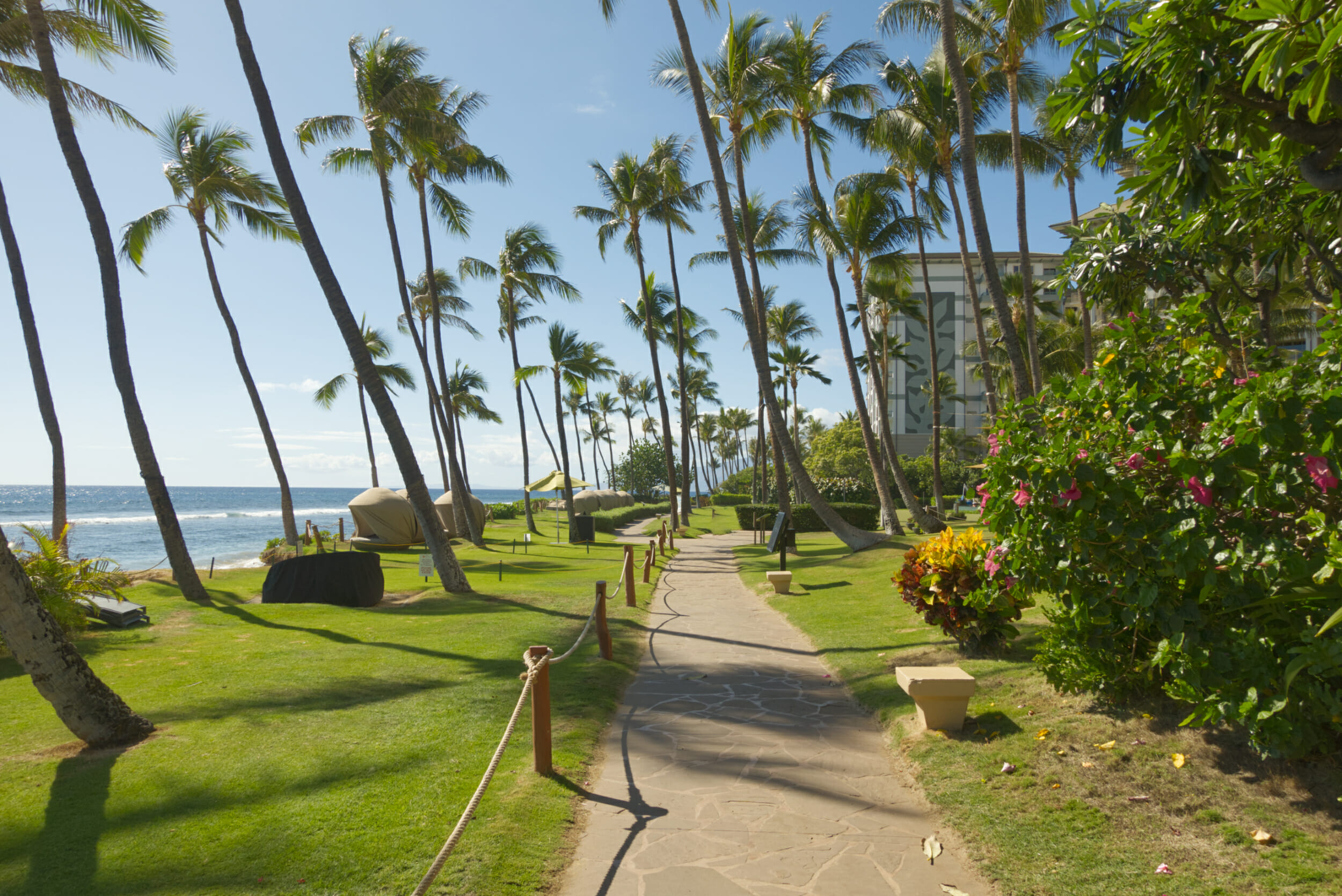 Ka’anapali Beach Walkway — Maui, Hawaii, United States