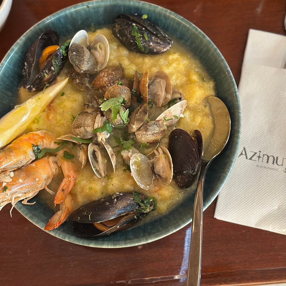 Restaurante Azimute Lagos — food and dining