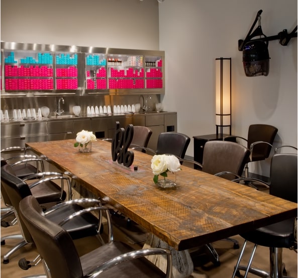 In salon advertising for passive income