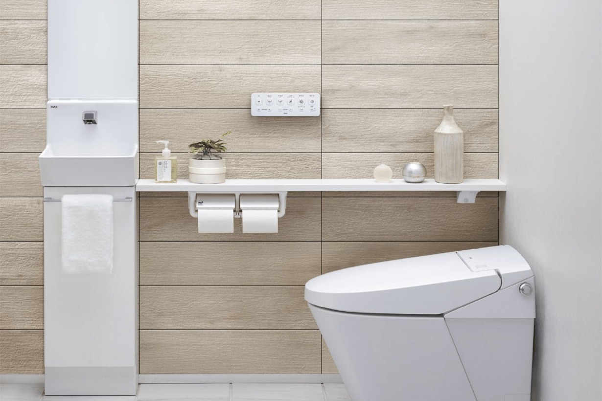 階段下のトイレをおしゃれ&快適にする5つの方法 | 収納や照明で 階段下のトイレをおしゃれ&快適にする5つの方法 | 収納や照明で