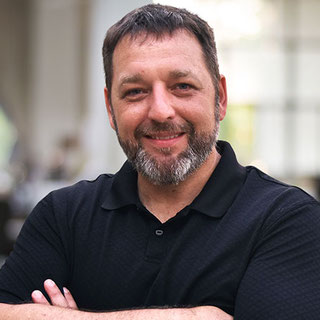 Carlos Paulet profesora del curso Liderazgo Organizacional