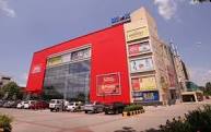 Reliance Mall Plot No 2/A, Survey No 30, 150 Feet Ring Rd, Opposite Big Bazaar, Nana Mava, Rajkot, Gujarat 360005, India (150 new Feet Ring Road)
