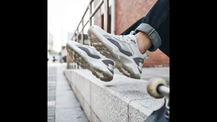 Streetwear motion