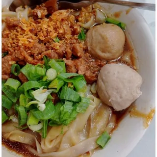 MIE KASAR SPESIAL