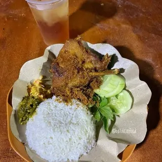 Nasi Bebek Goreng Rempah