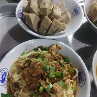 Mie Ayam Bakso Urat Jumbo
