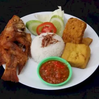 Nasi Nila Goreng