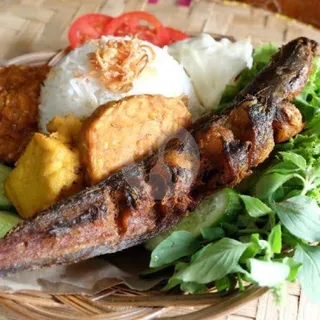 Nasi Lele Goreng