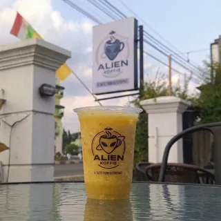 Saturn Pineapple Juice
