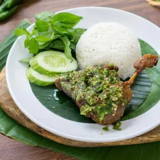 Nasi Bebek Cabe Ijo Dada