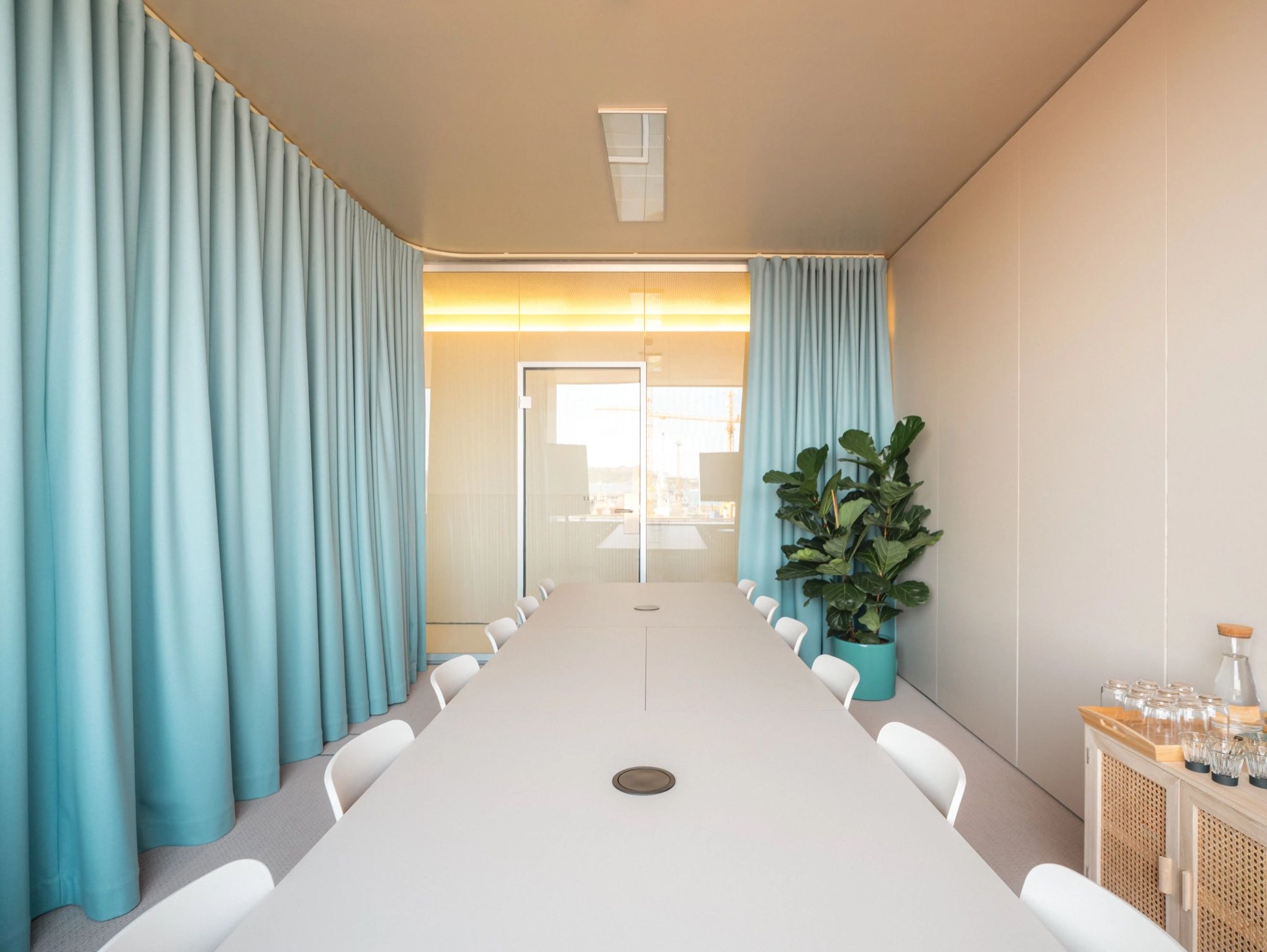 Sala de reuniões no LACS Santos