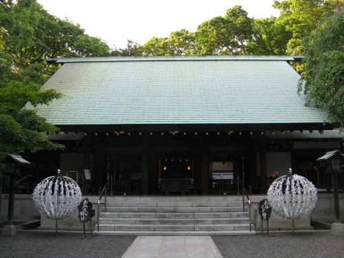 乃木神社近くの電源カフェまとめ 乃木坂駅 六本木駅 青山一丁目駅周辺 Dengencafe 電源カフェ